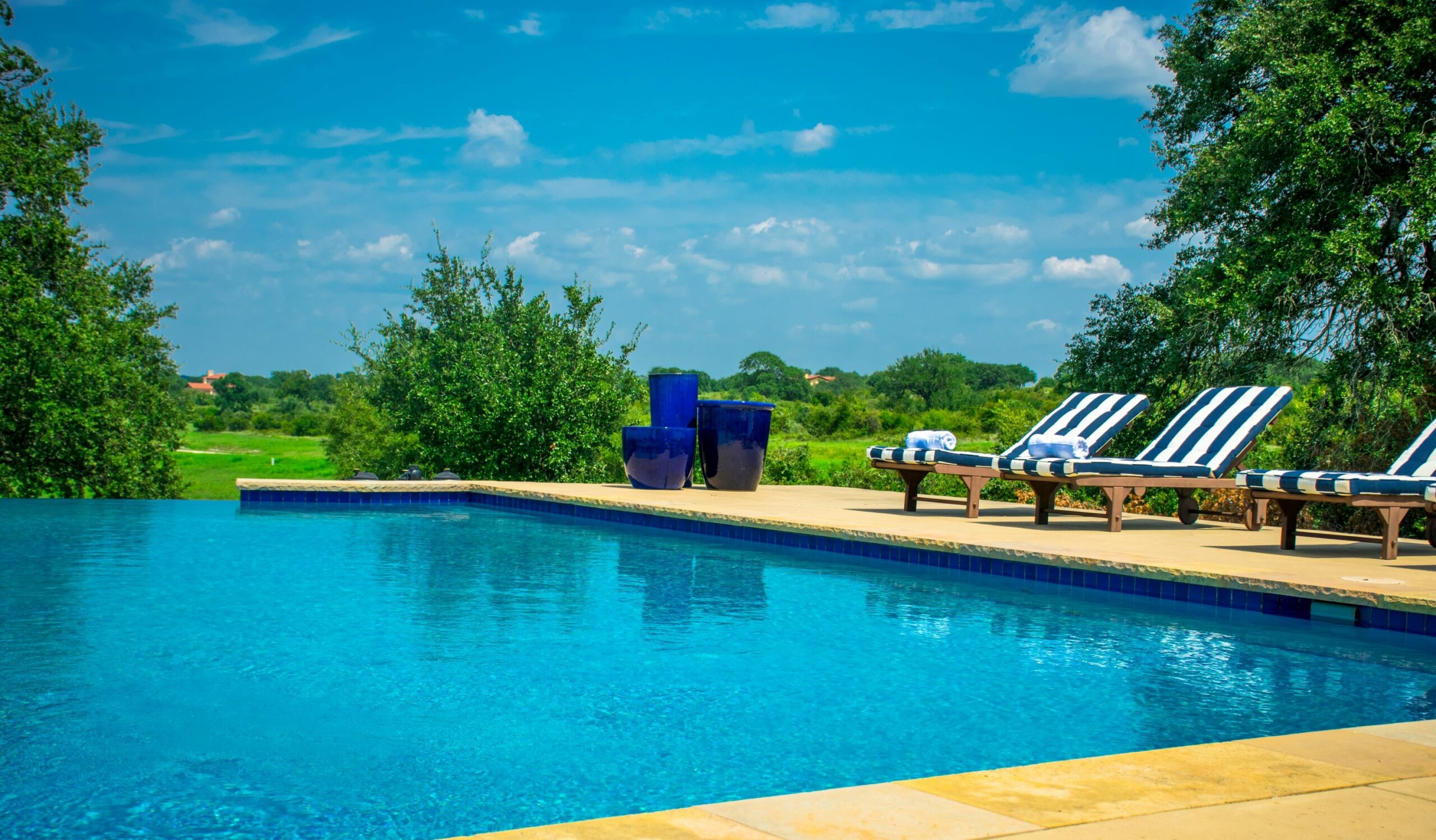 HBW Report Texas Swimming Pool Construction September 2023 HBWeekly